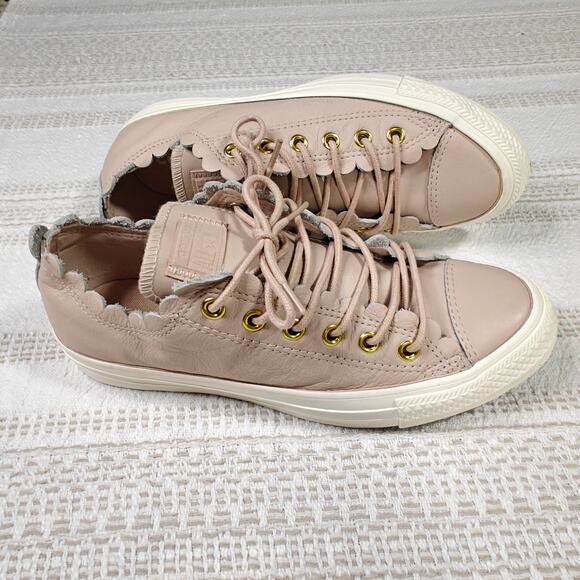 Converse Pink Leather Scalloped Sneakers Size 7 Lace-Up Shoes new - Picture 3 of 9